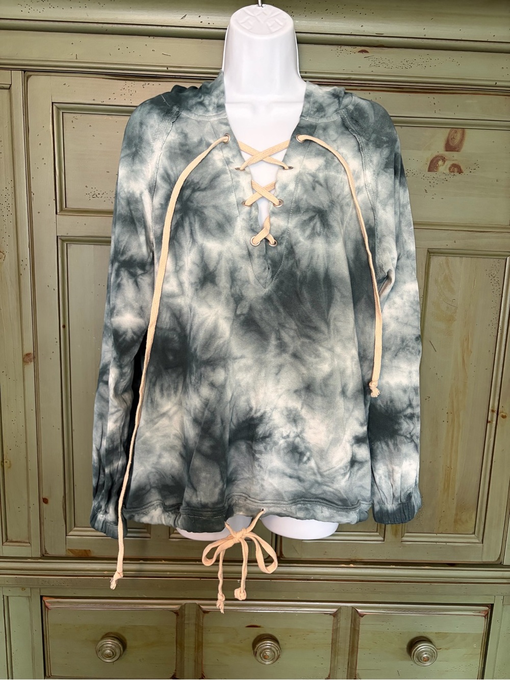 POL Tie-Dye Lace-Up Pullover Hoodie
